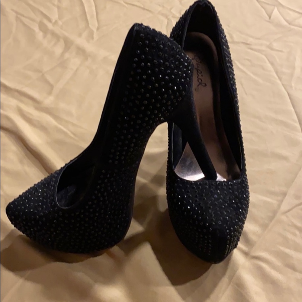 Qupid Heels